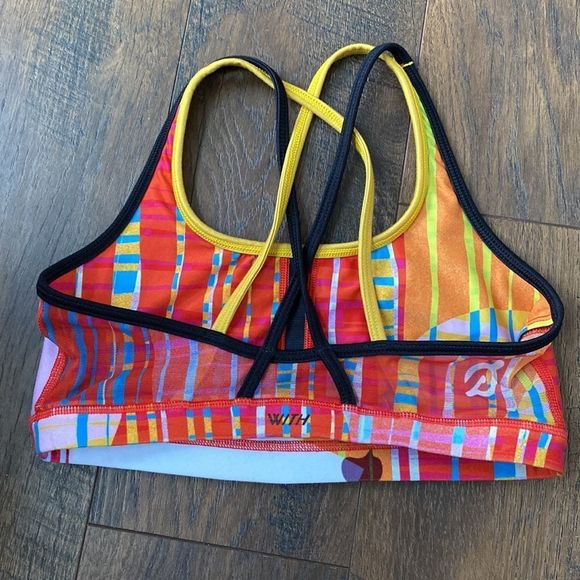 Peloton Wear It To Heart strappy Sports Bra women’s size small - Picture 4 of 6